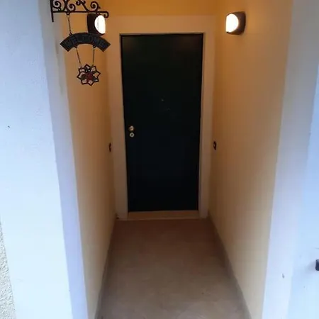 Casa Di Amici Сканно